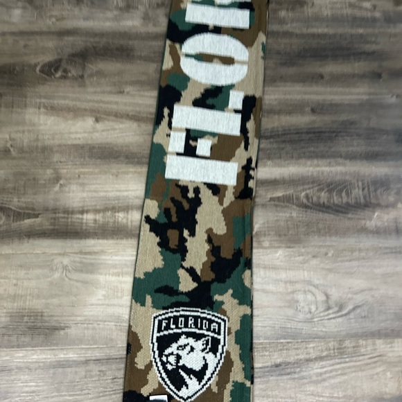 Adidas Florida Panthers Camo scarf New with tag - Picture 3 of 11